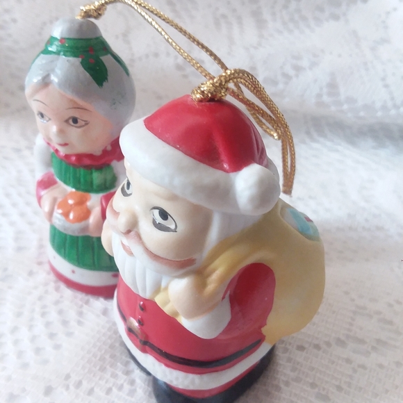Vintage Santa and Mrs Clause Christmas Ornaments - Picture 5 of 6